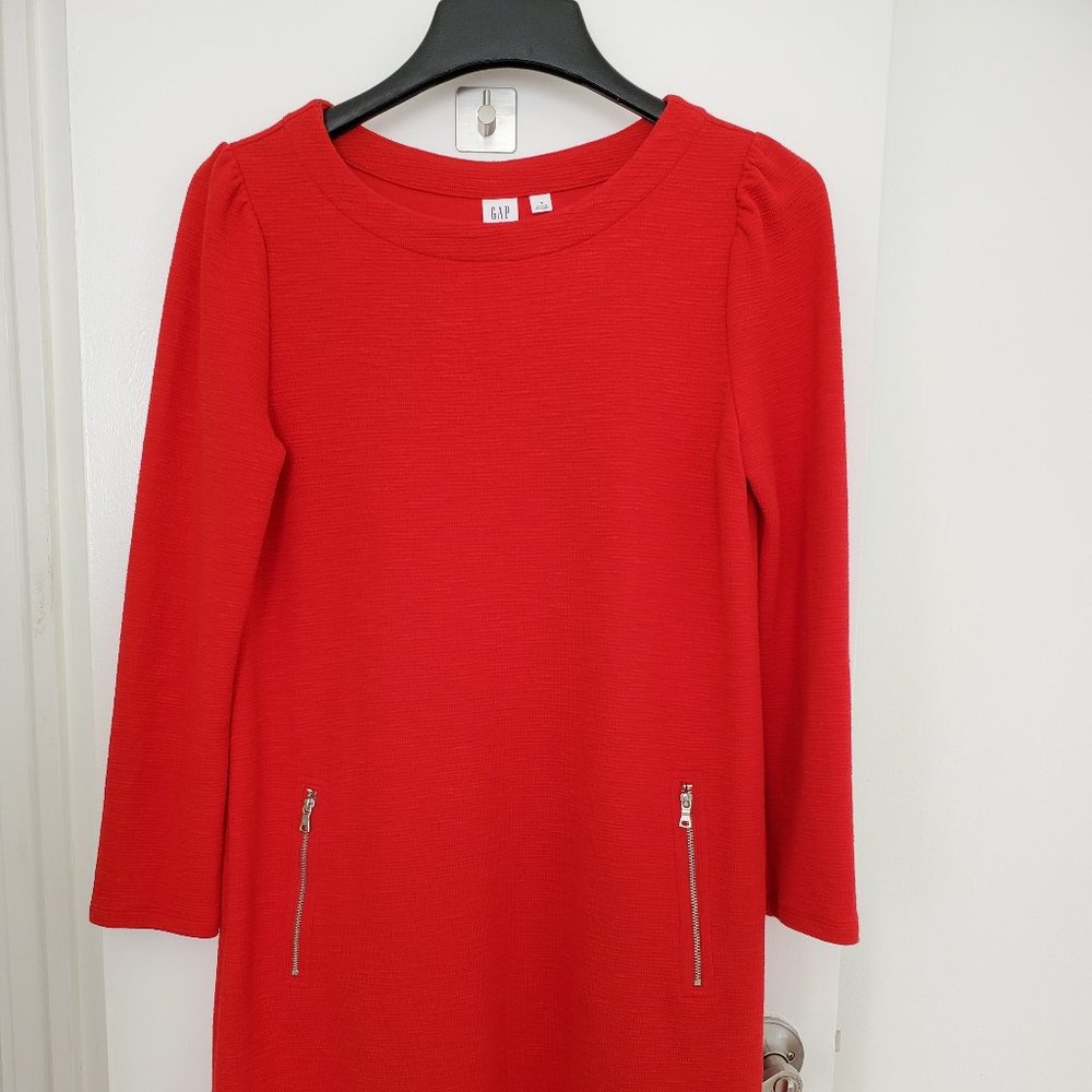 GAP long sleeve red dress